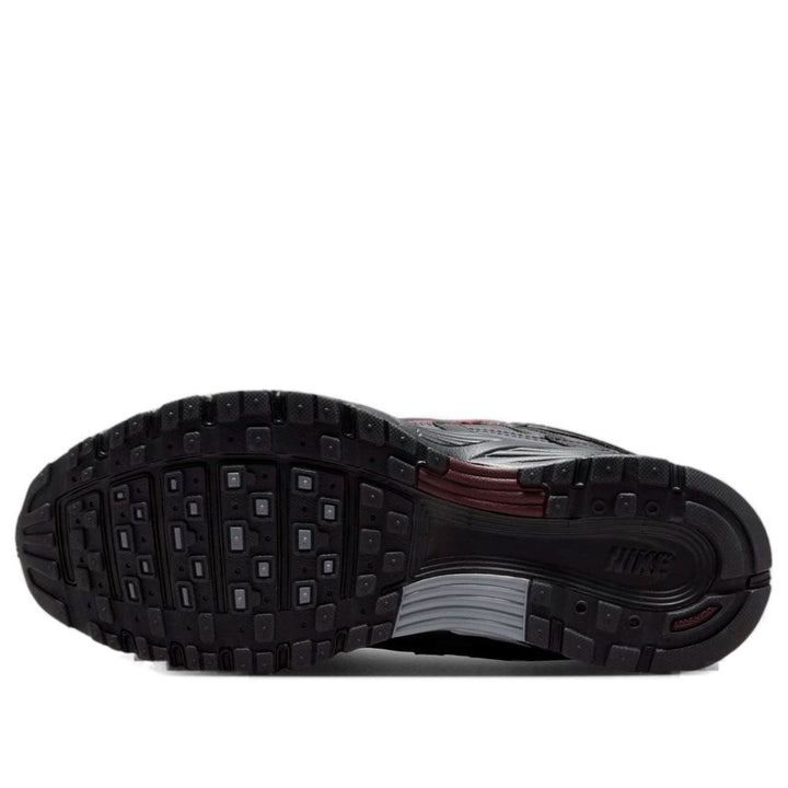 NIKE P-6000 BLACK BURGUNDY CRUSH WOMENS