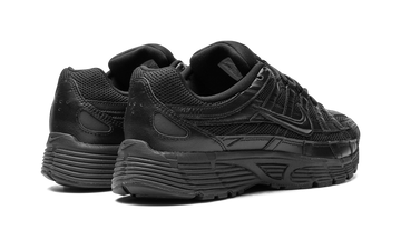 NIKE P-6000 BLACK — Stock