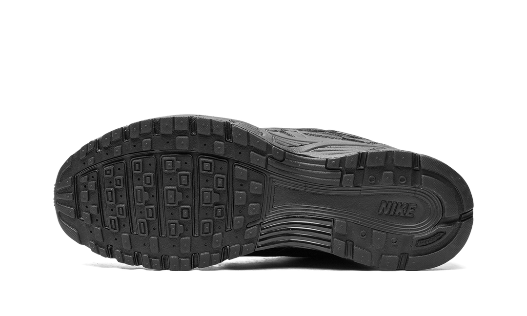 NIKE P-6000 BLACK