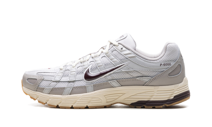 NIKE P-6000 COLLEGE GREY BURGUNDY CRUSH