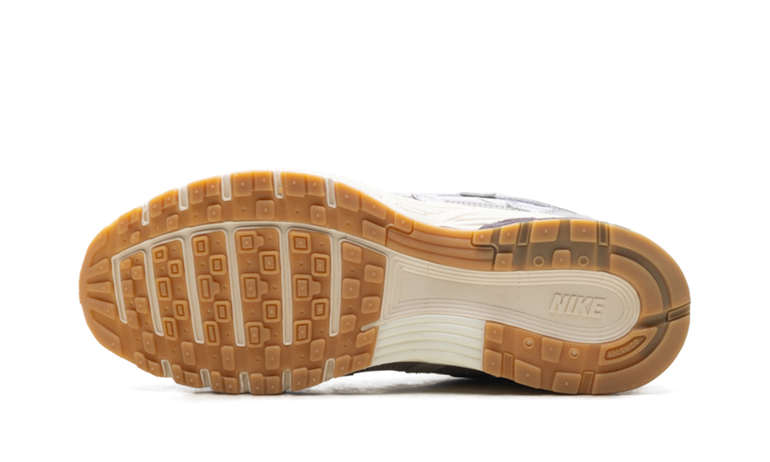 NIKE P-6000 COLLEGE GREY BURGUNDY CRUSH