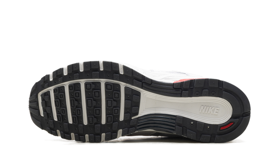 NIKE P-6000 COLLEGE GREY FIRE RED