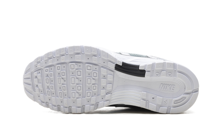 NIKE P-6000 DARK SMOKE GREY WHITE (WOMEN&
