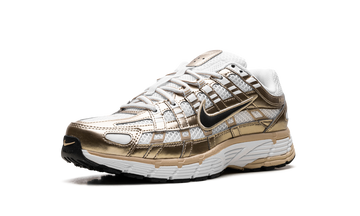 NIKE P-6000 GOLD (WOMEN'S) — Stock