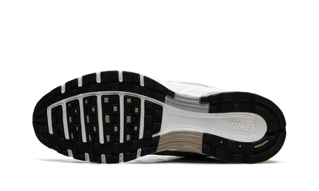 NIKE P-6000 KHAKI METALLIC SILVER