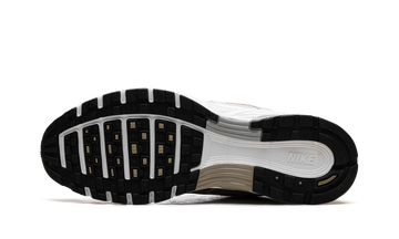 NIKE P-6000 KHAKI METALLIC SILVER — Stock