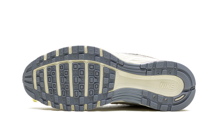 NIKE P-6000 LIGHT BONE (WOMEN&