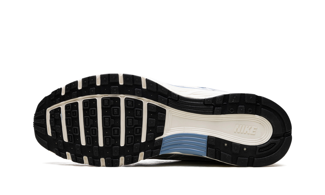 NIKE P-6000 METALLIC SILVER AEGEAN STORM — Stock 