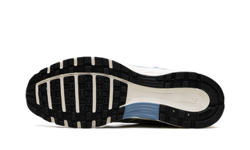 NIKE P-6000 METALLIC SILVER AEGEAN STORM — Stock
