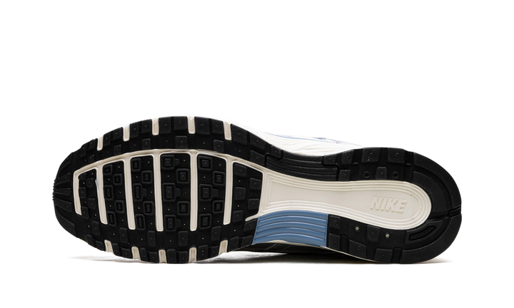 NIKE P-6000 METALLIC SILVER AEGEAN STORM — Stock 