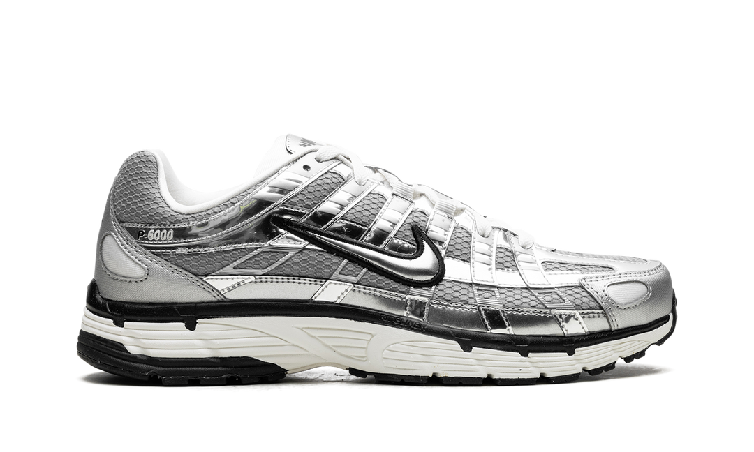 NIKE P-6000 METALLIC SILVER