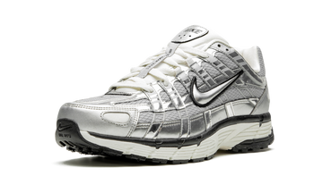 NIKE P-6000 METALLIC SILVER — Stock