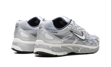 NIKE P-6000 METALLIC SILVER SUMMIT WHITE-WOLF GREY — Stock
