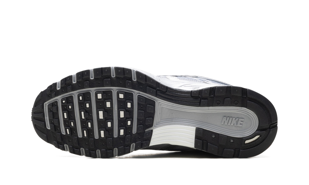 NIKE P-6000 METALLIC SILVER SUMMIT WHITE-WOLF GREY