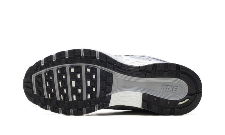 NIKE P-6000 METALLIC SILVER SUMMIT WHITE-WOLF GREY