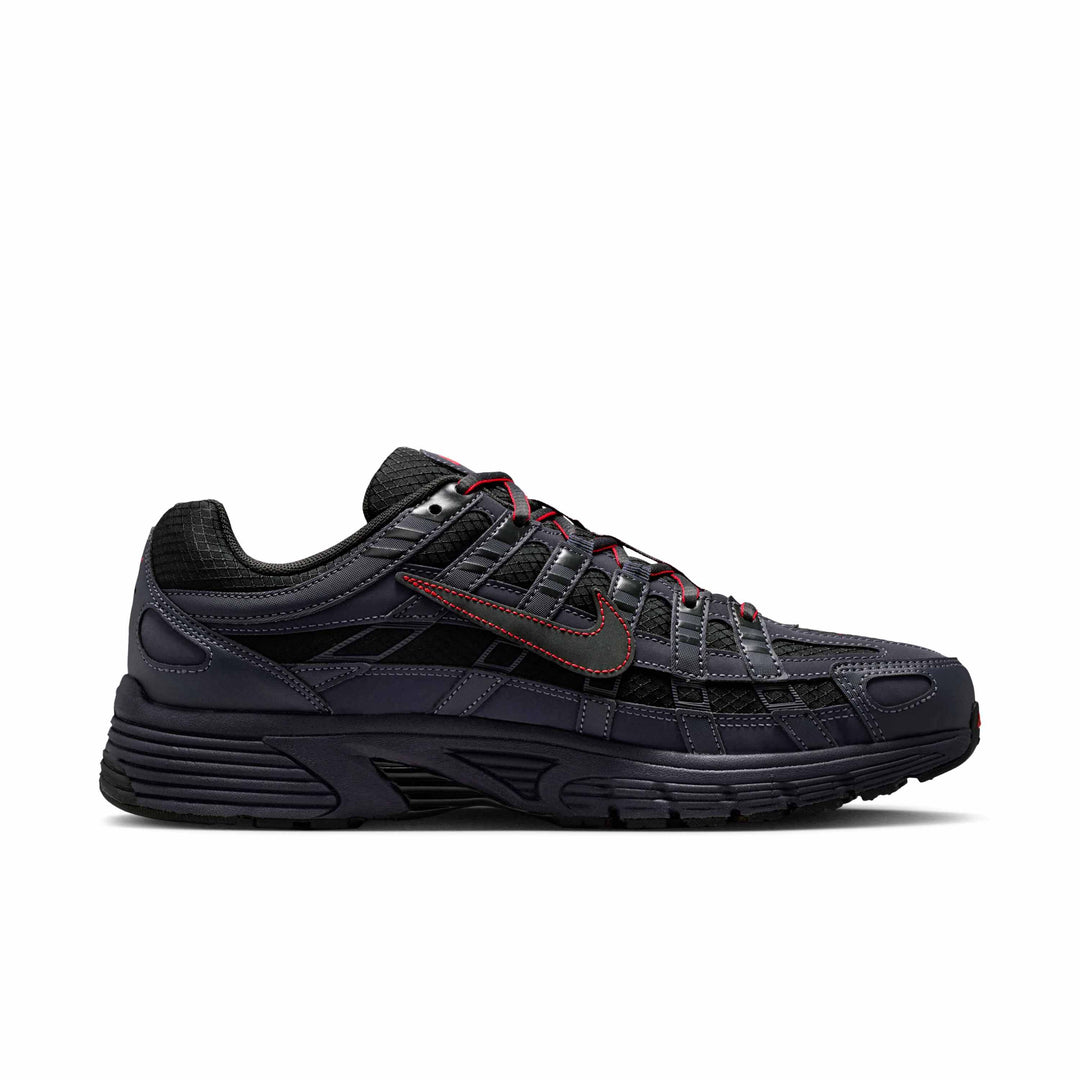 NIKE P-6000 OFF-NOIR CRIMSON