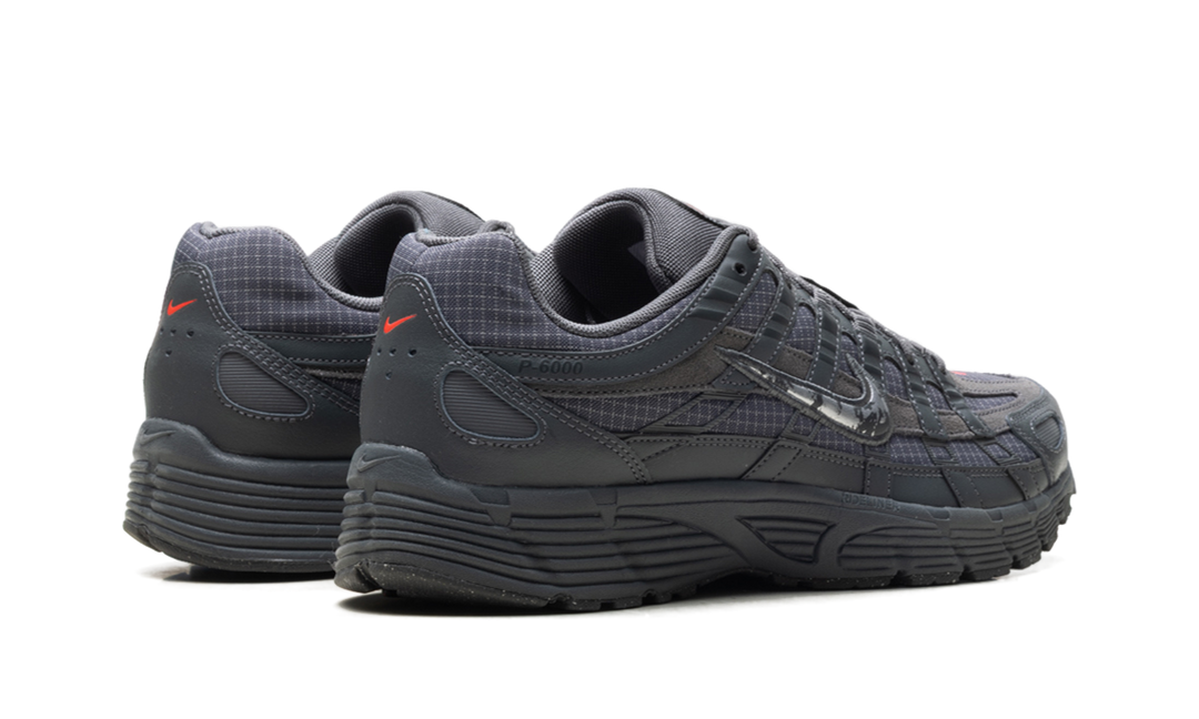 NIKE P-6000 PREMIUM IRON GREY METALLIC SILVER