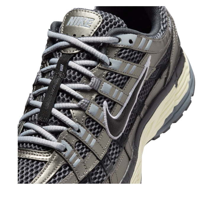 NIKE P-6000 SE ANTHRACITE METALLIC PEWTER