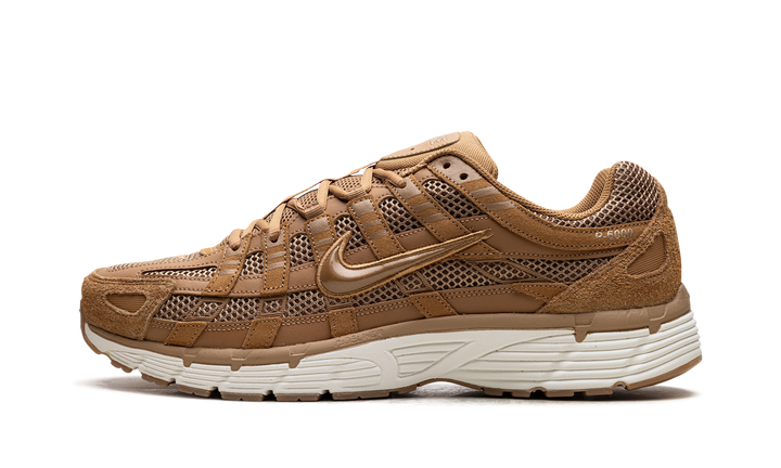 NIKE P-6000 SE FLAX METALLIC GOLD SAIL