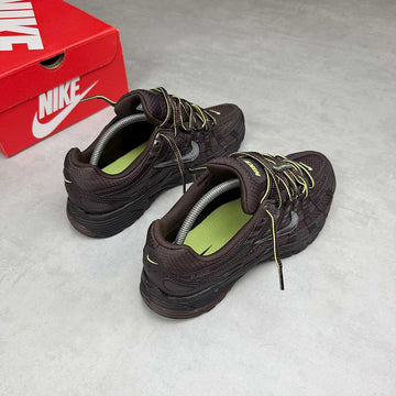 NIKE P-6000 SE VELVET BROWN