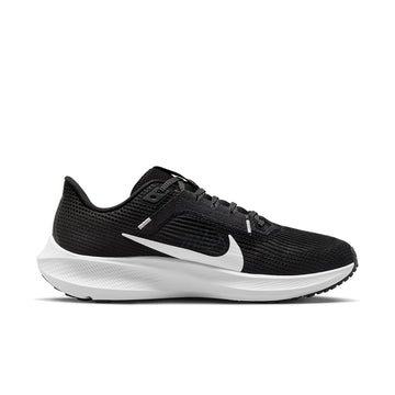 NIKE PEGASUS 40 PREMUM BLACK WHITE GREY WOMENS — Stock