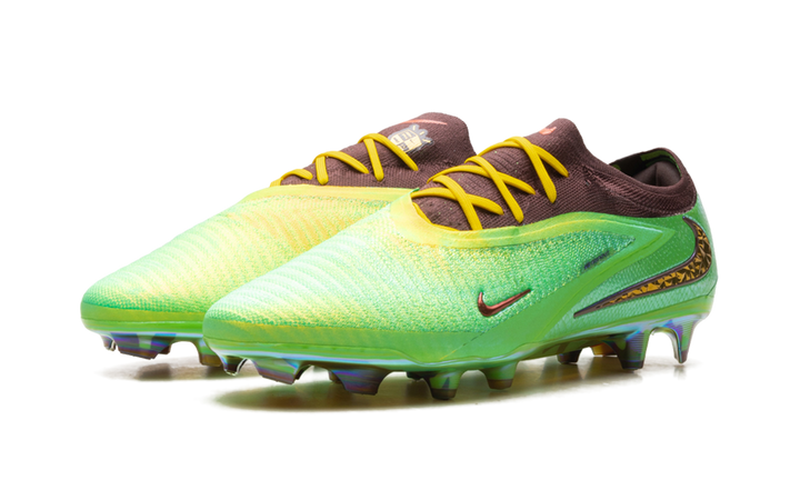 NIKE PHANTOM 6 LOW ELITE FG SE TRAVIS SCOTT