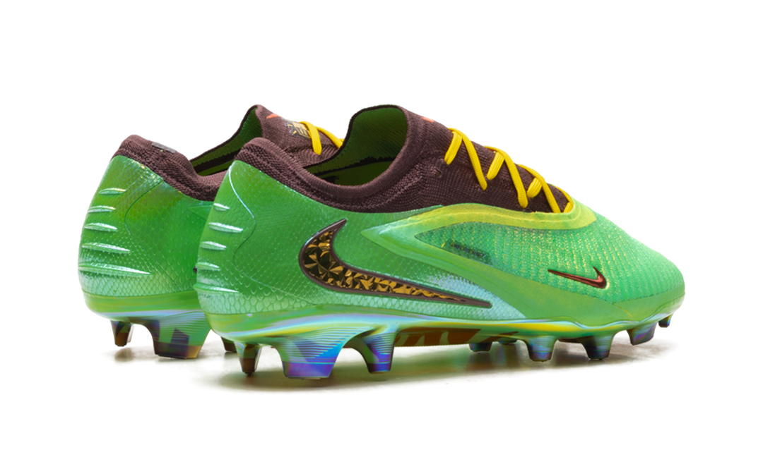 NIKE PHANTOM 6 LOW ELITE FG SE TRAVIS SCOTT