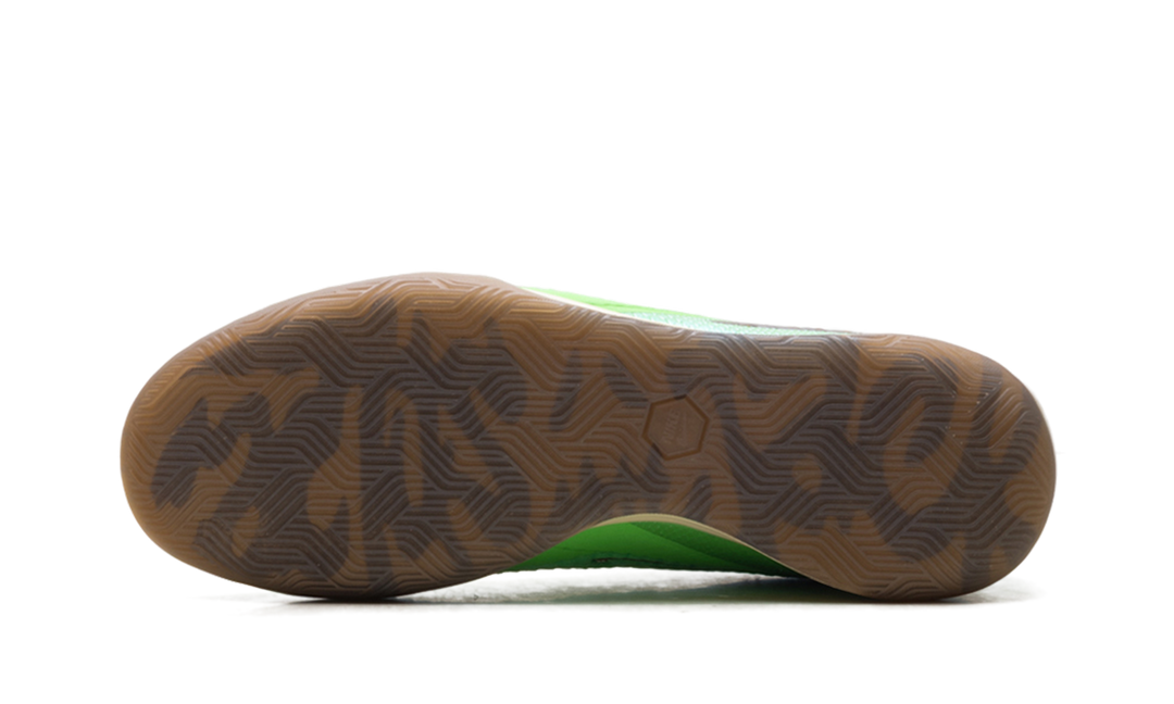 NIKE PHANTOM 6 LOW ELITE IC SE TRAVIS SCOTT