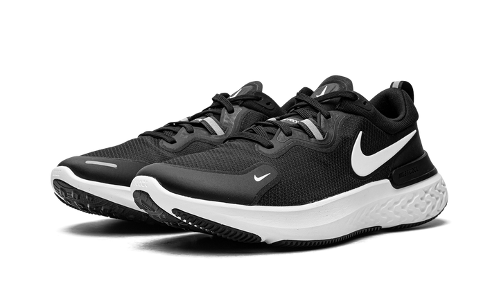 NIKE REACT MILER BLACK WHITE