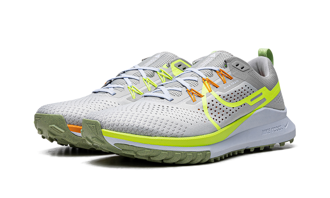 NIKE REACT PEGASUS TRAIL 4 COBBLESTONE VOLT