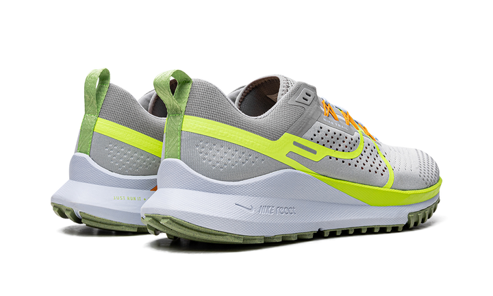 NIKE REACT PEGASUS TRAIL 4 COBBLESTONE VOLT
