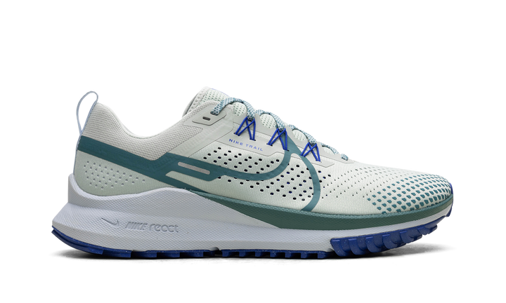 NIKE REACT PEGASUS TRAIL 4 LIGHT SILVER RACER BLUE FOOTBALL GREY MINERAL TEAL