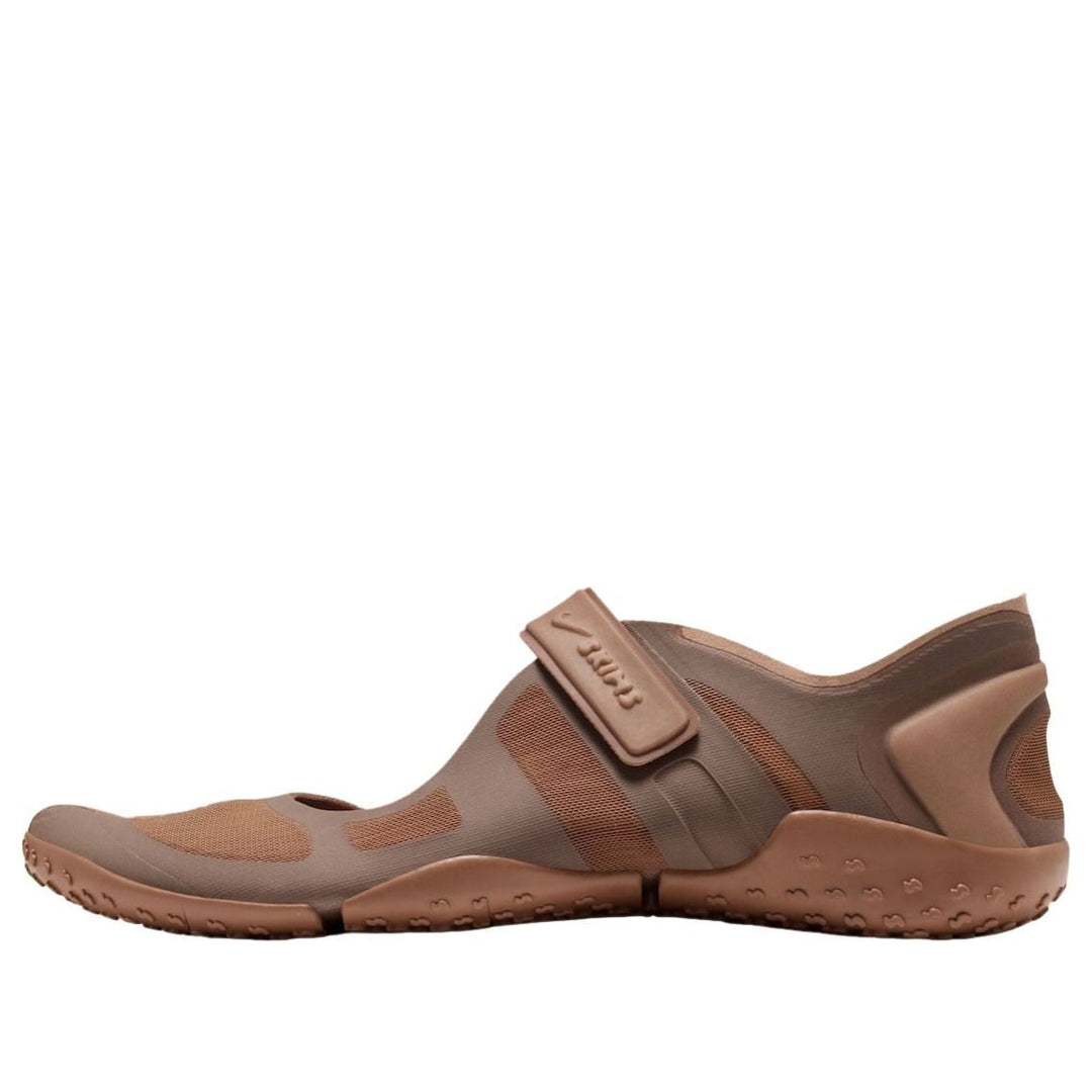 NIKE RIFT MESH SKIMS ARCHAEO BROWN WOMENS