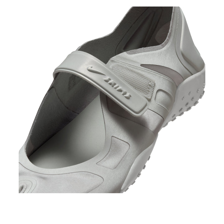 NIKE RIFT SATIN SKIMS NIGHT SILVER (WOMEN&