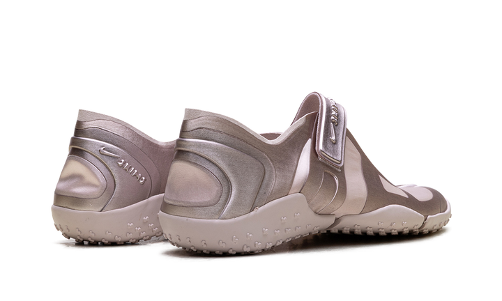 NIKE RIFT SATIN SKIMS SILT RED WOMENS — Stock 