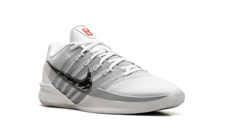 NIKE SABRINA 3 ME VS. ME (WOMEN&