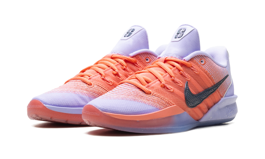 NIKE SABRINA 3 RADIANT (WOMEN&