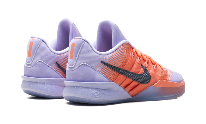 NIKE SABRINA 3 RADIANT (WOMEN&