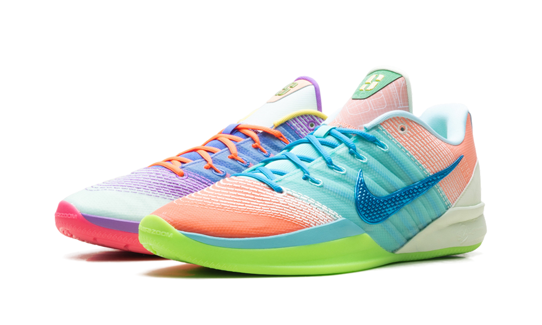NIKE SABRINA 3 WHAT THE (WOMEN&
