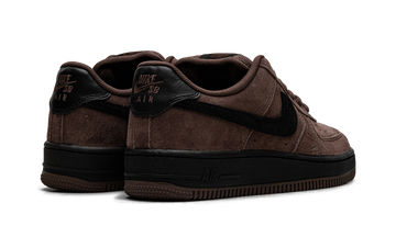 NIKE SB AIR FORCE 1 LOW LIGHT CHOCOLATE BLACK