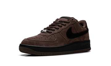 NIKE SB AIR FORCE 1 LOW LIGHT CHOCOLATE BLACK