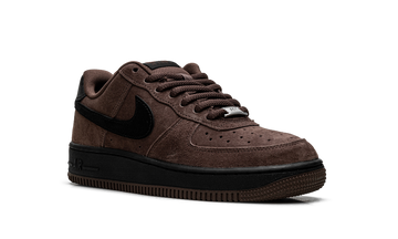 NIKE SB AIR FORCE 1 LOW LIGHT CHOCOLATE BLACK