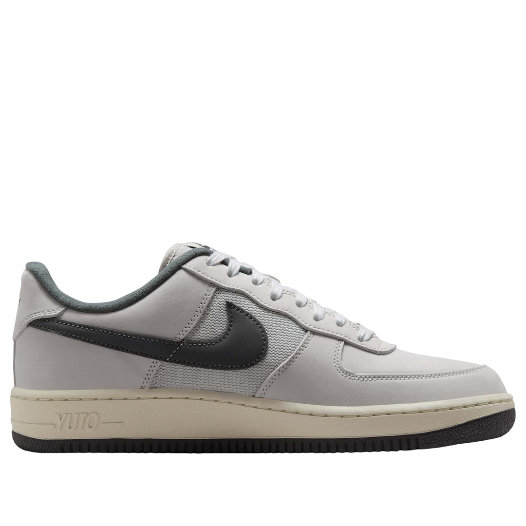 NIKE SB AIR FORCE 1 LOW YUTO HORIGOME WHITE IRON GREY