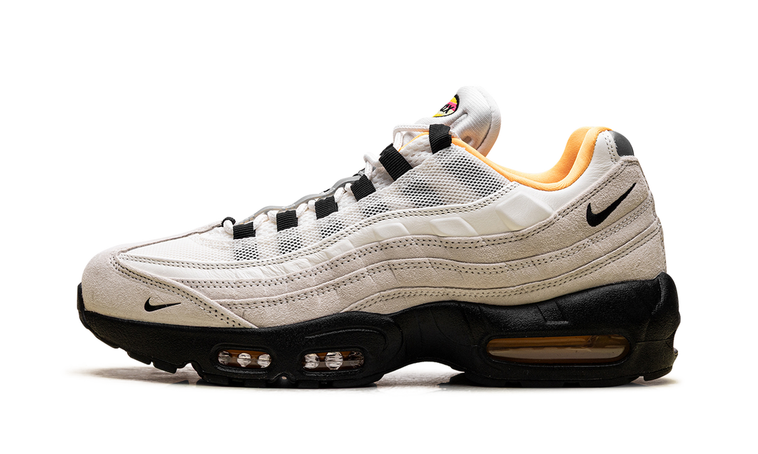 NIKE SB AIR MAX 95 WORLD CUP PACK SAIL — Stock