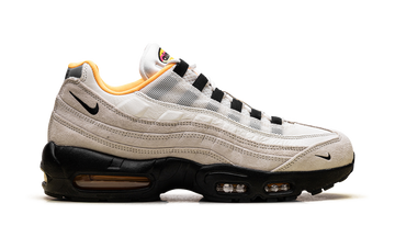 NIKE SB AIR MAX 95 WORLD CUP PACK SAIL — Stock