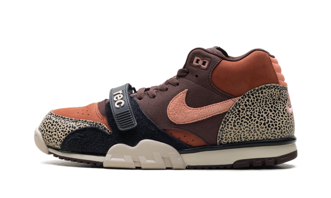 NIKE SB AIR TRAINER 1 ARTS-REC LIMESTONE