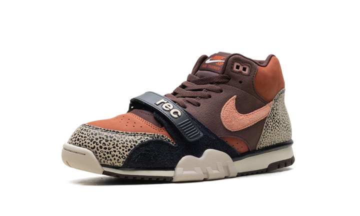 NIKE SB AIR TRAINER 1 ARTS-REC LIMESTONE