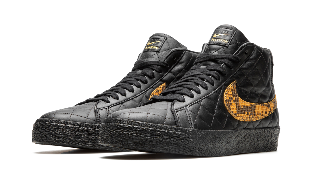 NIKE SB BLAZER MID X SUPREME BLACK