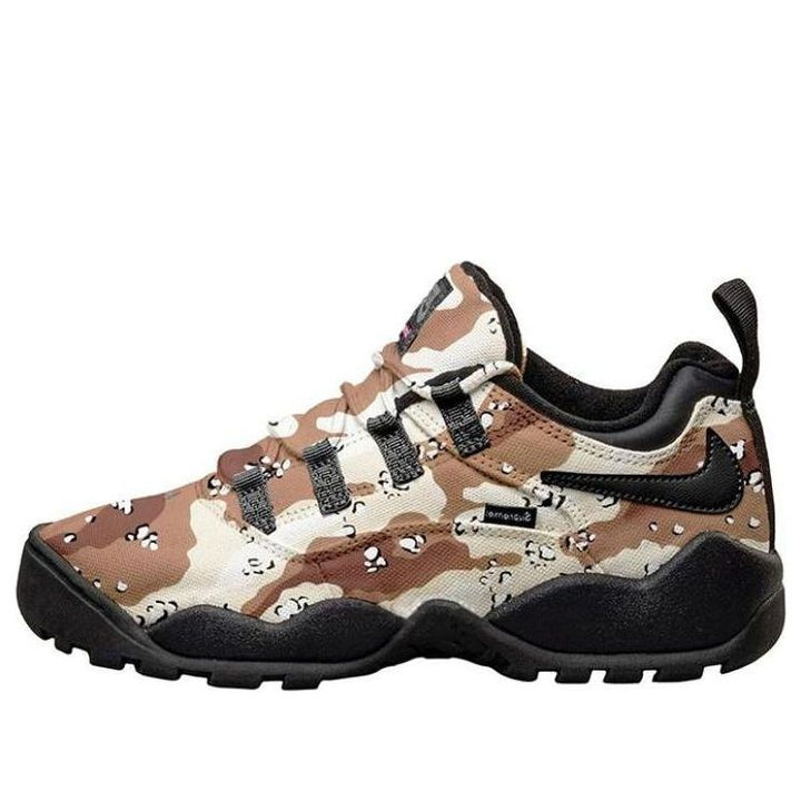 NIKE SB DARWIN LOW SUPREME DESERT CAMO — Stock 