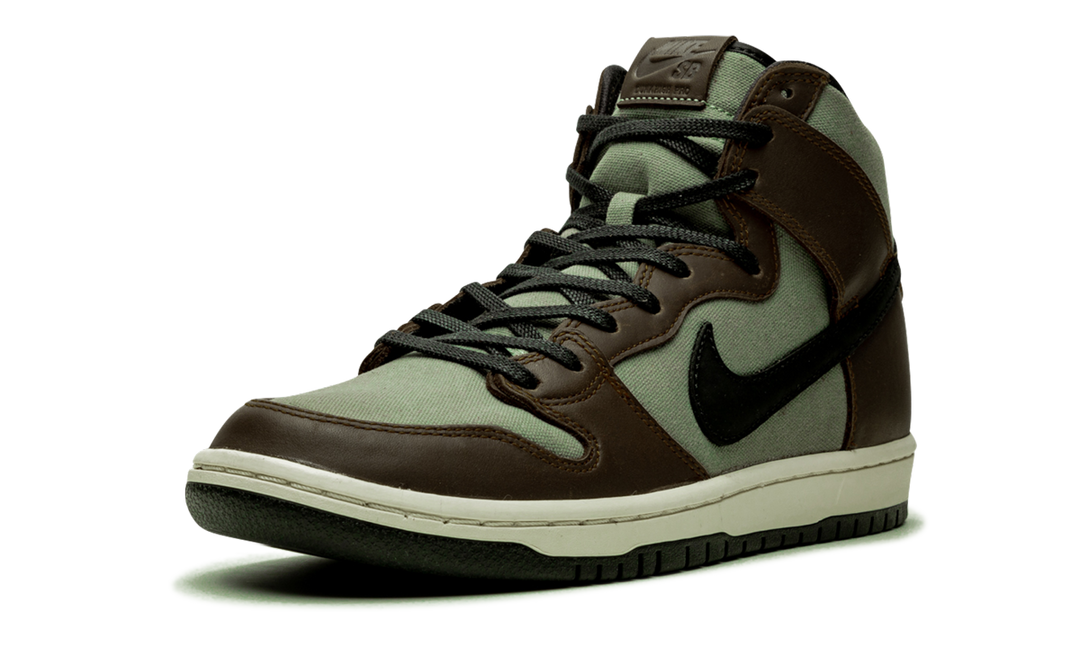 NIKE SB DUNK HIGH BAROQUE BROWN